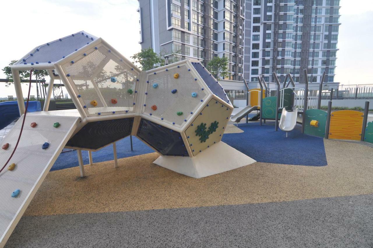 Kenwingston Square Garden By Idealhub Cyberjaya Εξωτερικό φωτογραφία